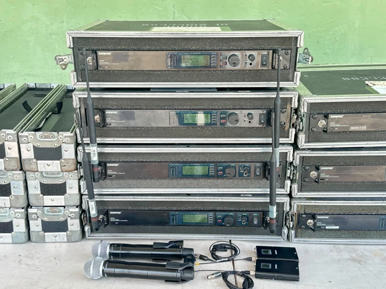 SHURE 1CH UR4S G1 470-530 MHZ RF PACKAGE W/Case (#PG003