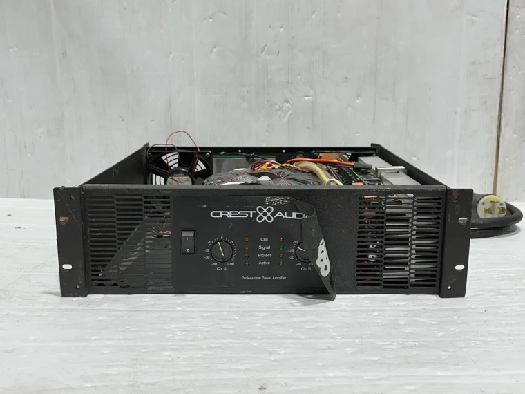 Crest Audio CA18 2CH Power Amplifier FOR PARTS #4068 (One)