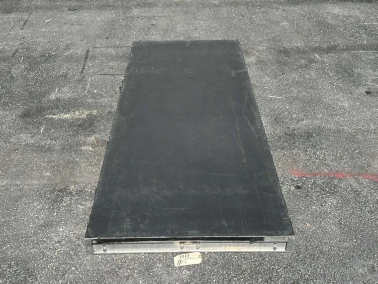SHOW IMAGING 3X8FT STAGE DECK #7011 (FOR ONE ONLY)