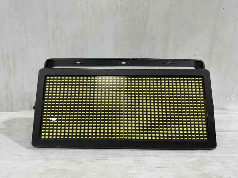 Chauvet Strike 882 Strobe #5187 (One)