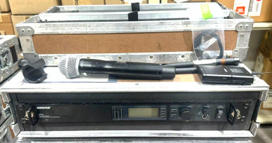 Shure UR4S H4 Package W/Case (One) - True Heart Sound