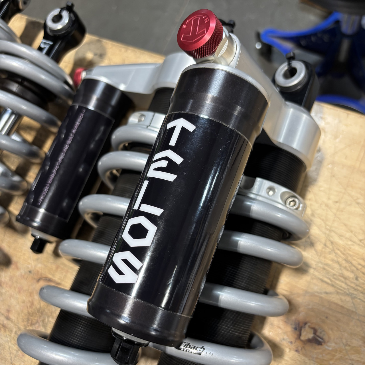 TELOS T1 Single Adjustable Shocks Can-Am Defender