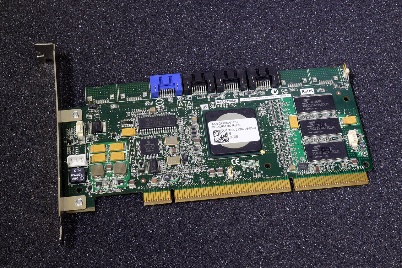 ADAPTEC シリアルATA Ⅱ RAID 2420SA ---&gt; 値下げ!! ADAPTEC シリアルATA Ⅱ RAID 2420SA ---> 値下げ!!