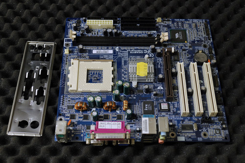 Gigabyte 7VM333M-RZ Motherboard Socket A 462 System Board