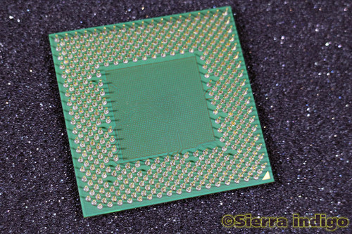 AMD Athlon XP 2200+ Socket A AXDA2200DUV3C Thoroughbred Processor CPU