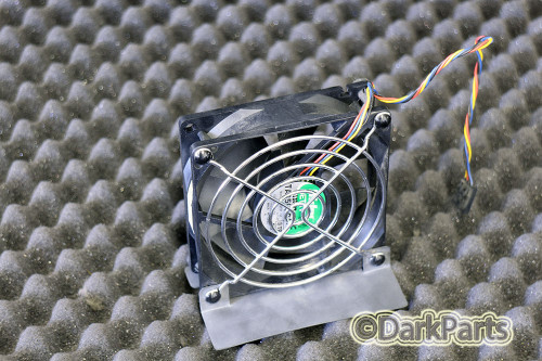 Dell FG096 0FG096 WM554 0WM554 Memory Fan Precision 490 PowerEdge SC1430