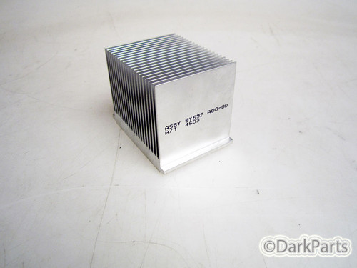 Dell Optiplex GX270 Tower Heatsink 9Y692 Dimension 8300 3000
