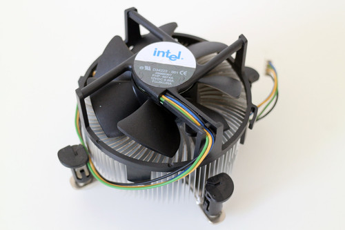 Intel D34223-001 Socket 775 Heatsink & Fan Cooler