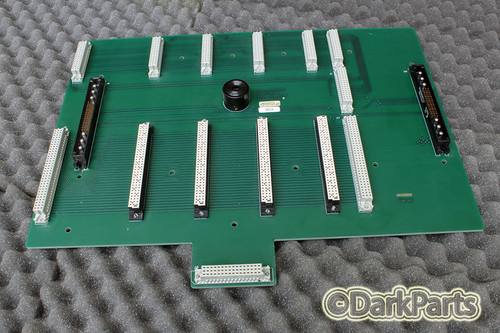 Cabletron Systems MMAC-M5FNB Backplane 9000590-02