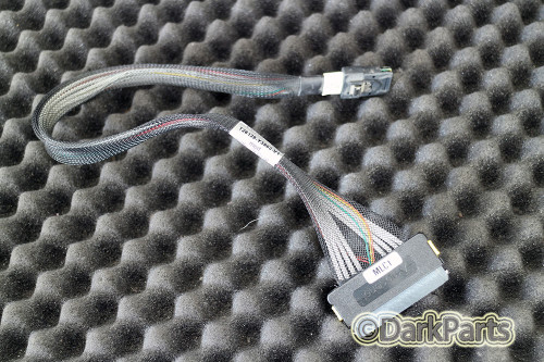 Fujitsu Primergy TX150 SAS Cable T26139-Y3963-V1 A3C40094022 A3C40069734