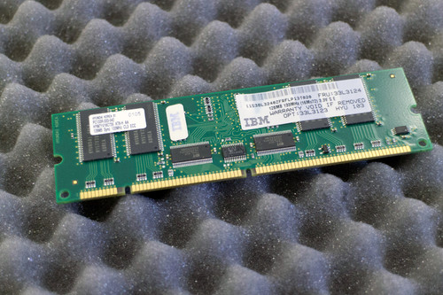 IBM FRU 33L3124 128MB Memory RAM Hyundai HYM71V16C735 PC133R