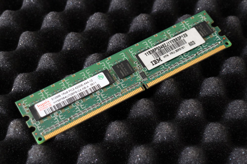 IBM FRU 30R5151 512MB Memory RAM Hynix HYMP564U72BP8-C4
