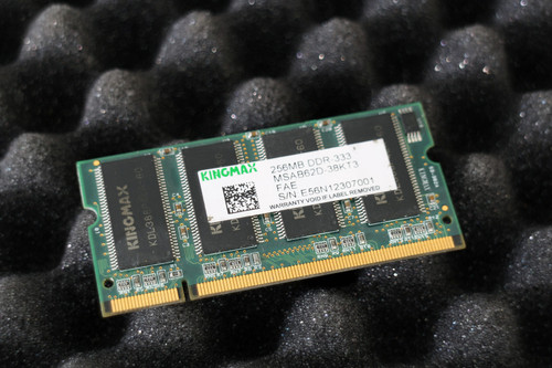 Kingmax MSAB62D-38KT3 256MB DDR-333 SO-DIMM Memory RAM