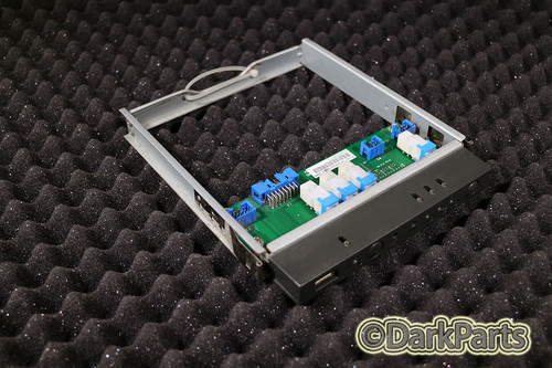 Fujitsu Siemens Primergy TX300 S2 Power Button Switch Board Panel A3C40050401