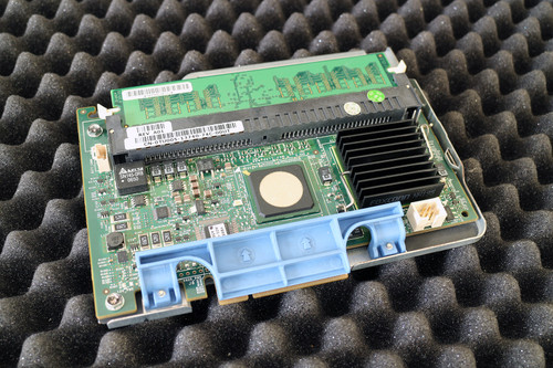 Dell 1950 PERC 5i PCI-E SAS RAID Controller Card with 256MB Cache TU005 0TU005