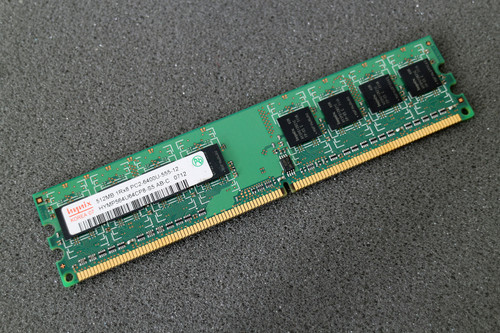Hynix HYMP564U64CP8-S5 PC2-6400U-555-12 512MB Memory RAM DDR2-800