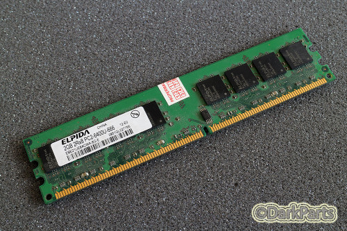 Elpida EBE21UE8ACWA-8G-E PC2-6400U-666 2GB Memory RAM DDR2-800MHz