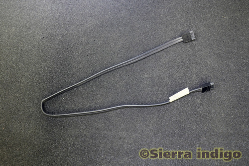 Lenovo FRU 41R5517 SATA Cable ThinkStation S20 D20 41R5516
