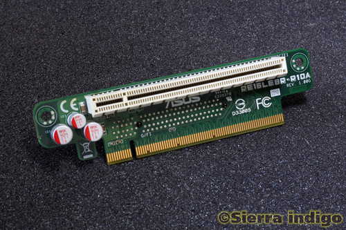 Asus RE16LEBR-R10A PCIe Riser Board