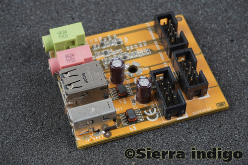 CRUSADER FRONT AUDIO BOARD C3K6700293 USB Jack i/o Panel