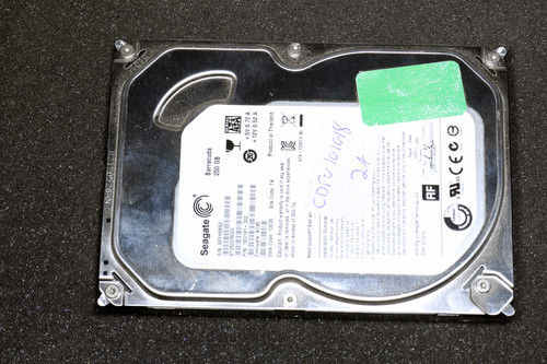 Seagate Barracuda 250GB SATA 7200RPM ST250DM000 1BD141-302 Fw: KC45