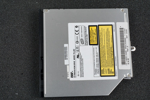 Toshiba TS-L462 TS-L462C/GABE CD-RW DVD-ROM with Bezel for Ergo Z91F