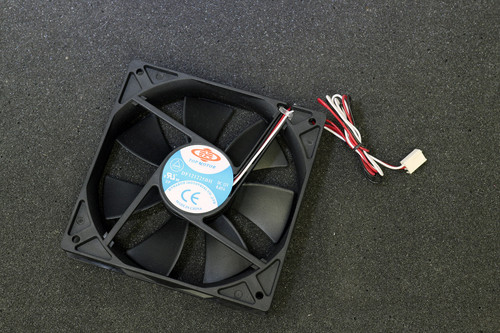 Top Motor DF121225BH Fan 120x120x25mm DC 12V 0.65A 3-Pin 3-Wire