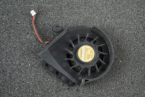 Sunon GC054007VH-8 B347 DC5V 1.1W 2-Pin 2-Wire Fan RM P10