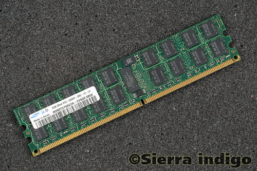 Samsung M393T5750GZA-CE6Q0 PC2-5300P-555-12-L0 2GB Server Memory RAM