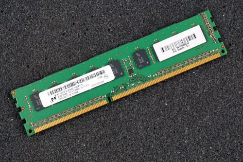 Micron MT18JSF51272AZ-1G6M1ZE PC3-12800E-11-11-E3 4GB Server Memory RAM