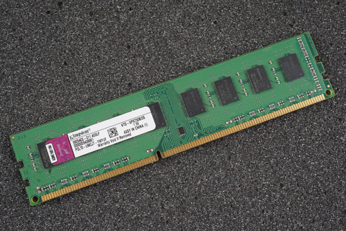 Kingston KTD-XPS730B/2G 2GB PC3-10600U Memory RAM DDR3-1333MHz