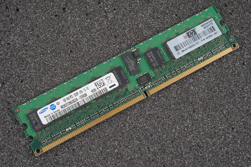 Samsung M393T2863QZA-CE6Q0 PC2-5300P-555-12-F3 1GB Server Memory RAM