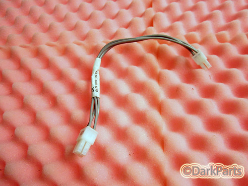 Fujitsu Primergy TX300 Power Cable Y3845-V2