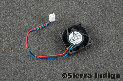 Delta AFB0412MB-T8QK 40mm x 15mm Fan DC12V 0.13A 3-Pin 3-Wire