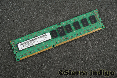 Micron MT18JSF25672PDZ-1G4G1HF PC3-10600R-9-11-B0 2GB Server Memory RAM