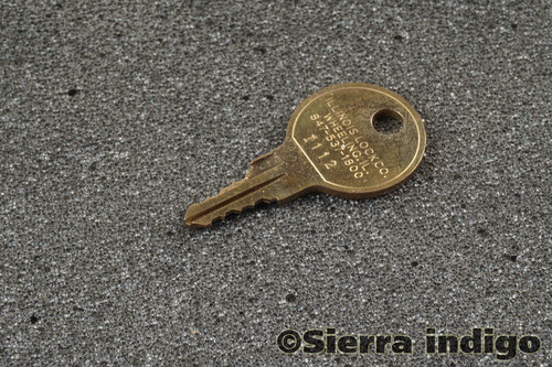 Lenovo ThinkStation S20 Key Number i112 illinois Lock Co.