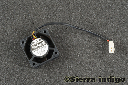 San Ace 40 9PH0412P6G04 40mm x 20mm DC12V 0.23A 4-Pin 4-Wire Fan