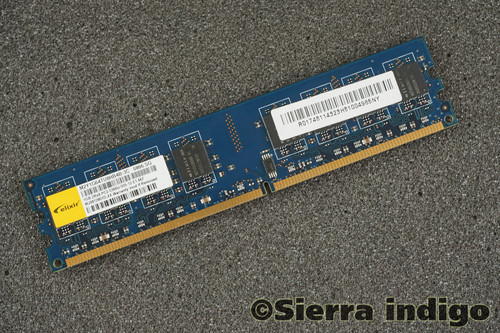 Elixir M2Y1G64TU8HB4B-3C PC2-5300U-555-12-E1 1GB Memory RAM DDR2-667MHz