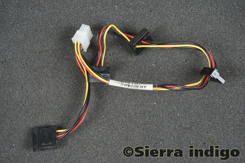A3C40119845 T26139-Y4012-V301 Fujitsu Celsius W520 8-Pin SATA Power Cable