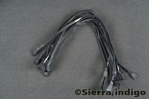 Job Lot of 10 x Black Standard PC SATA Drive Cables 45cm Long Straight-Straight
