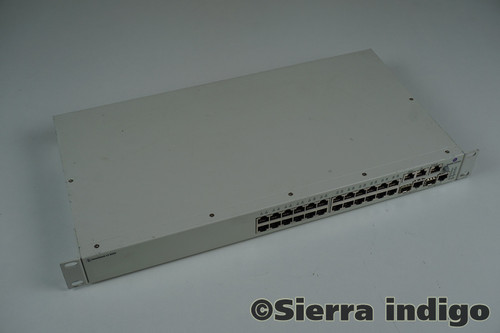 Alcatel OmniStack LS 6224 24-Port Switch with Rack Mount Brackets