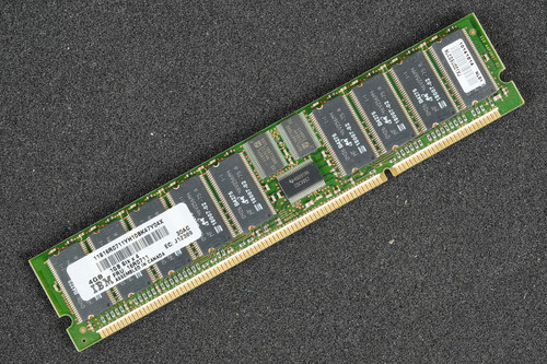 16R0711 IBM 4GB 208-Pin Memory RAM