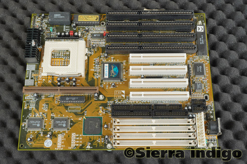 SY-5TF2 Soyo Motherboard Socket 7 System Board