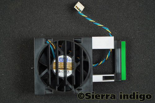 Fujitsu Primergy TX120 S3 Fan holder for 2.5-inch HDDs with DA07020B12MPS19