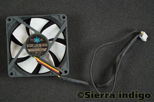 Fractal Design FD-FAN-SSR2-80 80mm x 25mm Fan 3-Pin 3-Wire Fan