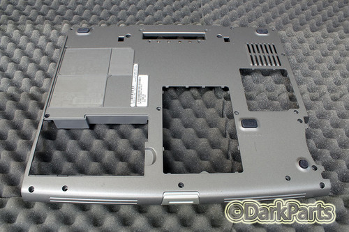 Dell Latitude D510 Laptop Bottom Base Cover P8781 0P8781