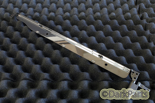 HP Compaq nc6120 Laptop Right Hinge 15"