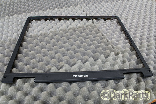 Toshiba Satellite Pro SPL10 Laptop LCD Screen Bezel Cover Trim