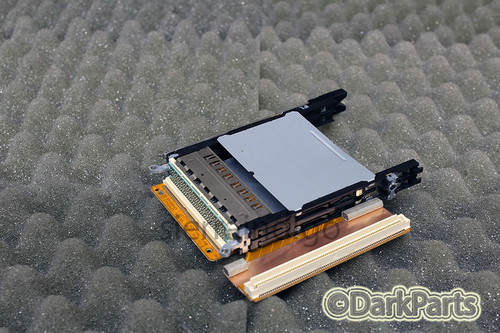 Fujitsu Siemens Lifebook B2610 Laptop PCMCIA Caddy Cage CP144675-X2