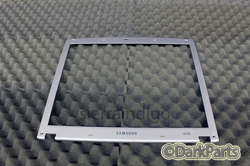 Samsung Q20 Laptop LCD Screen Bezel Cover 12.1" BA61-00658A